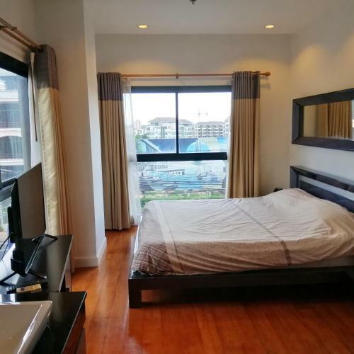 Apartamento Luxurious Corner Unit In Great Location In The Axis