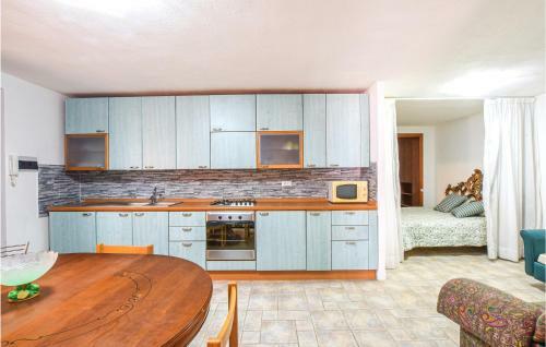 Stunning Apartment In La Ciaccia With 2 Bedrooms