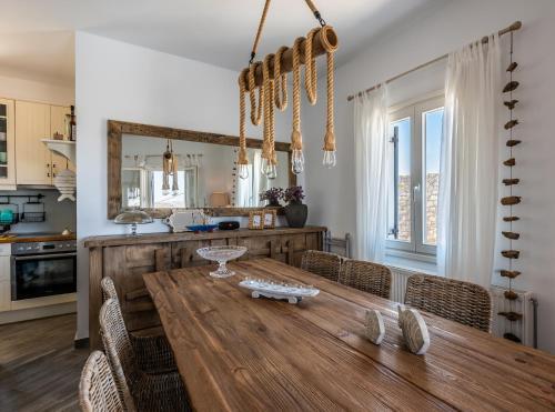 Villa Milos Retreat