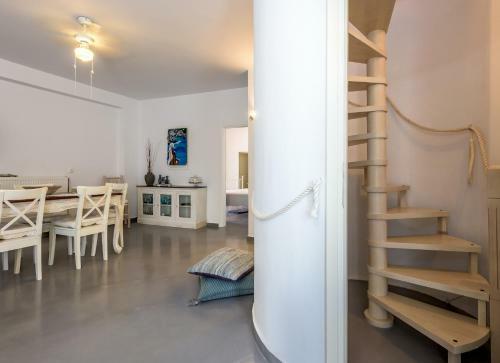 Villa Milos Retreat