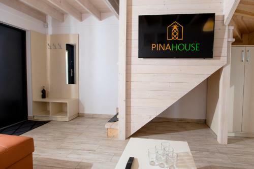 Pina House