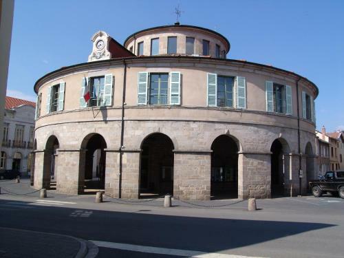 Hostal Maison Neuve Grandval