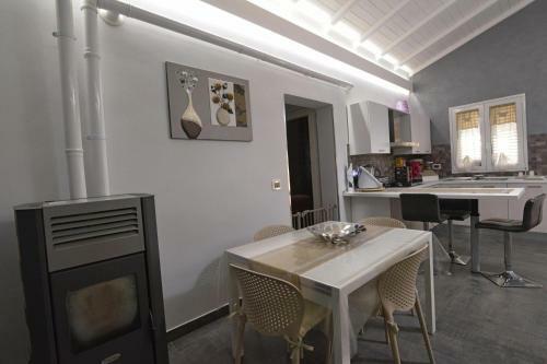 Holiday Home Solarino - Isi02101h-f