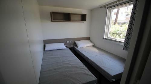 Mobile Home - Camping
