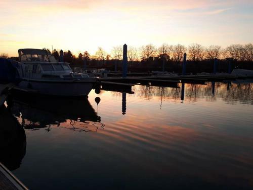 Cabana & Boat "corus"
