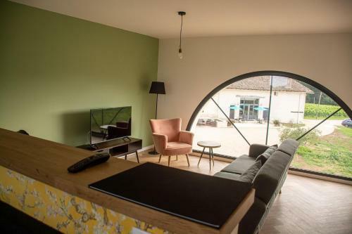 Vandenbeld Wines B&B