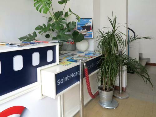 Hostal Les Abeilles