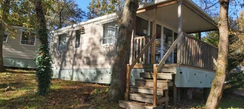 Camping Du Val De L'eyre