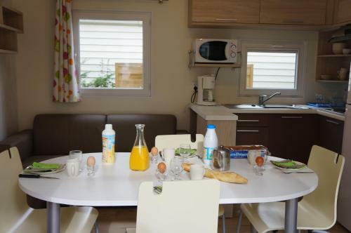 Camping Du Val De L'eyre