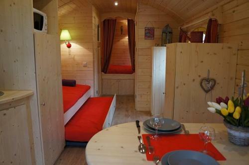 Camping Du Val De L'eyre