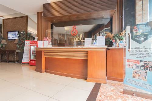 Hotel Setrasari Bandung Redpartner