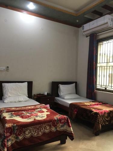 Hostal Royal Guest House