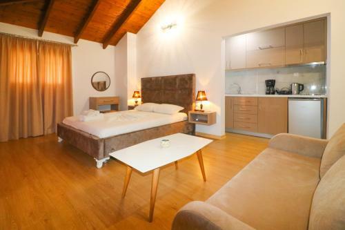 Lido Apartments