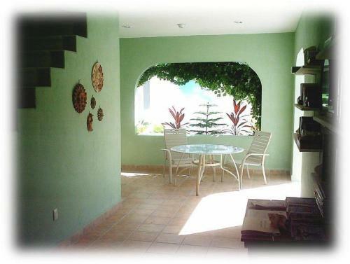 Hostal Coral Reef Inn