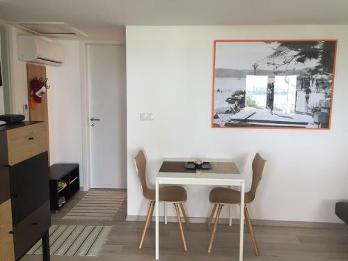 Szegf? Apartmanh�z
