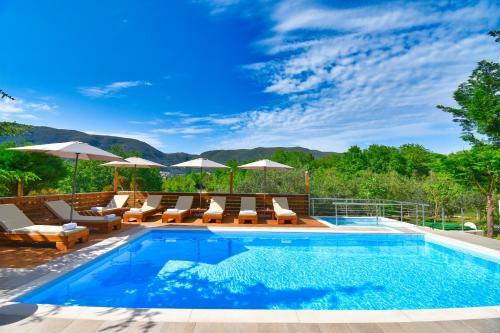 The Stone Villas