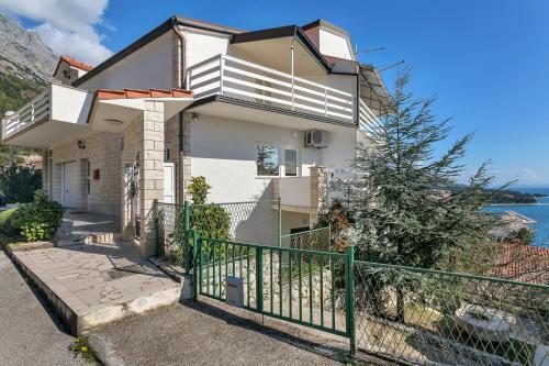 Apartments Juki?