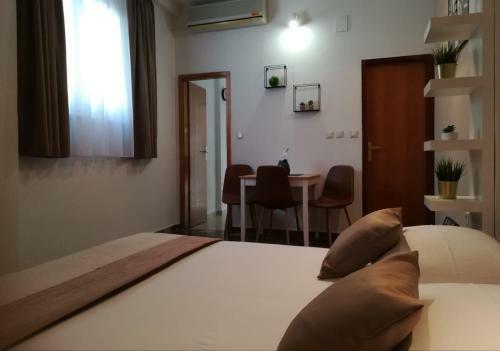 Apartments Carevic