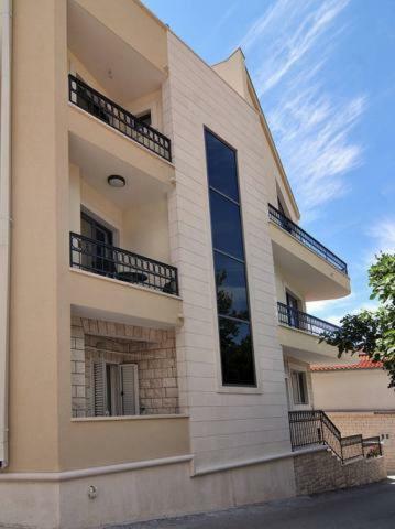 Apartments Carevic