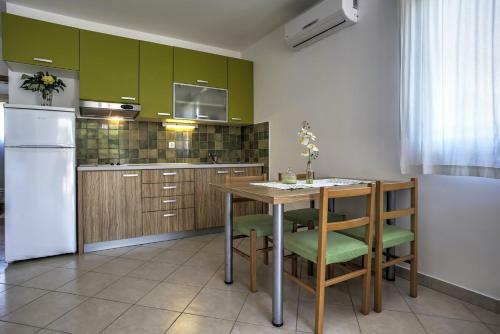 Apartment Ena 2