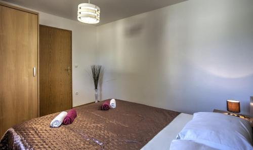 Apartment Ena 1