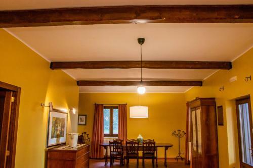 Hypericum Country House