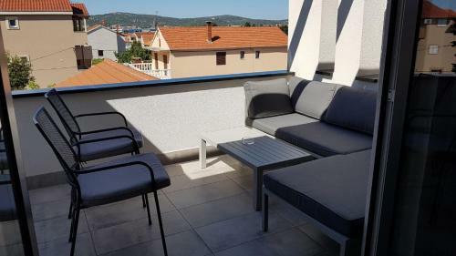 Apartments Star With Pool