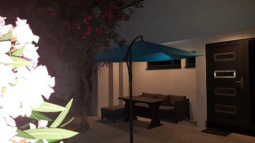 Apartments Star With Pool