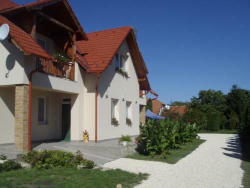 Hostal Somodi Vend�gh�z