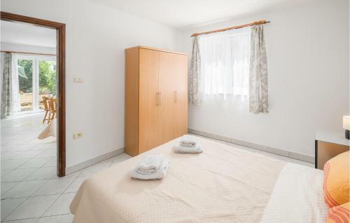 Amazing Apartment In Dajla With 1 Bedrooms