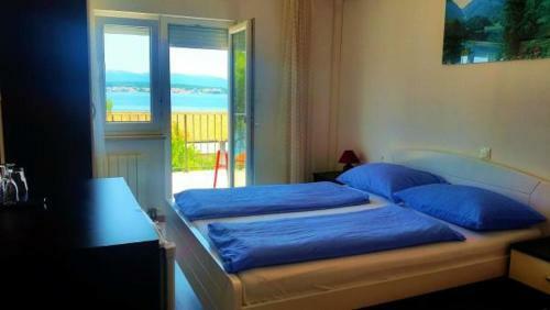 Hostal Blue Sky Residence