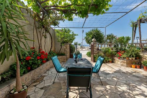 Apartment Amfora