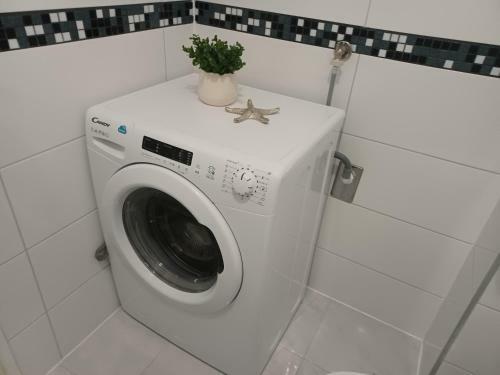 Mirela Modern Apartment Near The Beach, Novalja
