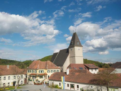 Dorf Hotel Gr�ner Baum
