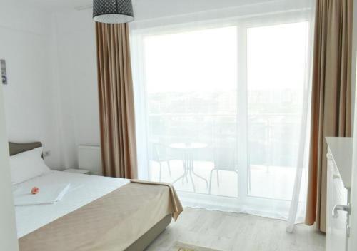 Private Apartments -mamaia Nord Sea View-