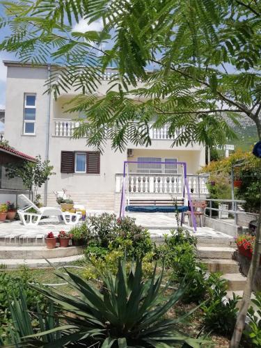 Apartamentos Lucija 2