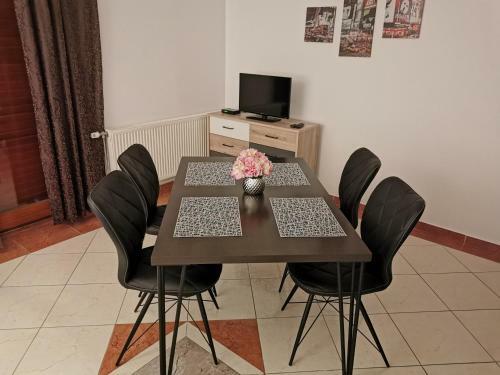Apartmani Prova