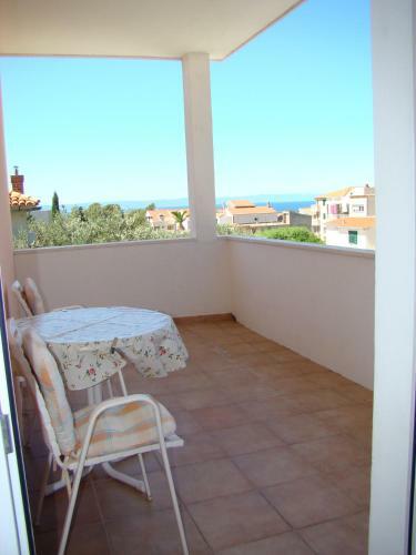 Hostal Apartments Ada