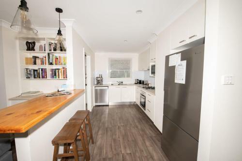 Villa 4 On March, Private & Cosy, Cbd, Free Wifi