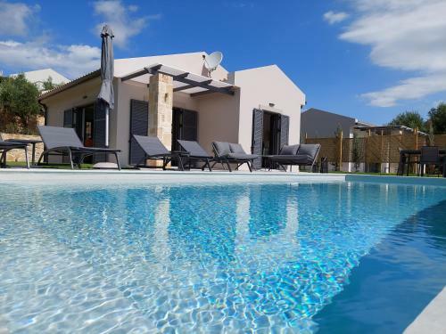 Alekos Beach Houses-elia Villas
