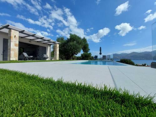 Alekos Beach Houses-elia Villas