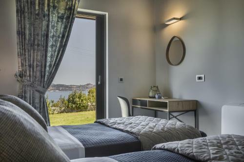 Alekos Beach Houses-elia Villas