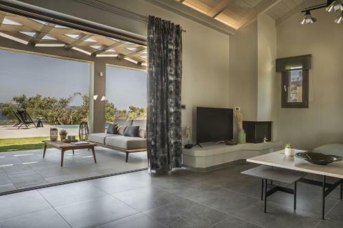 Alekos Beach Houses-elia Villas
