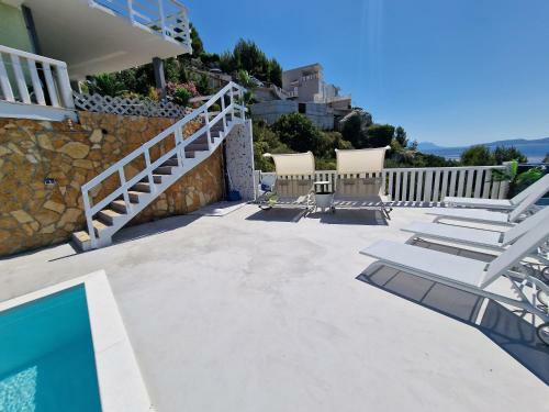 Luxury Panorama Villa, For 21 Person In Omis