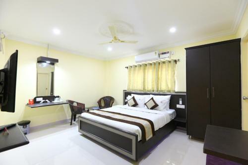 Hotel Saibala Deluxe - Near Airport