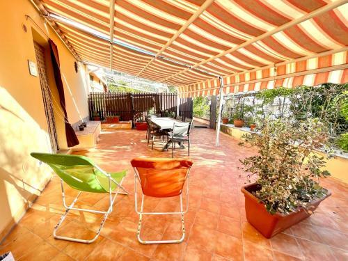 Casa Dei Coralli Bianca Cefal� Con Patio Esterno