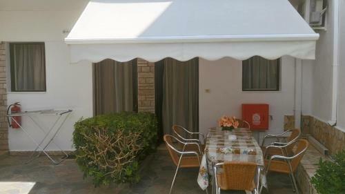 Apartamento Leonidas Studios