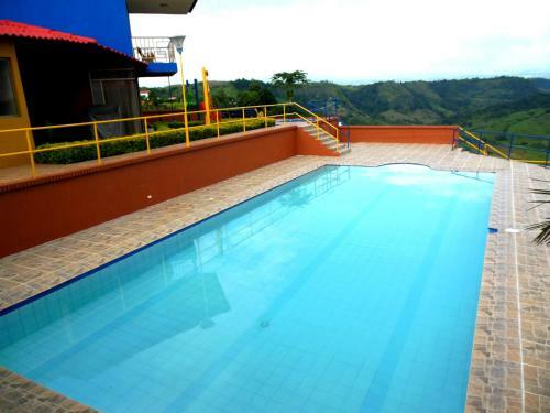 Finca El Mirador Pereira Cerritos