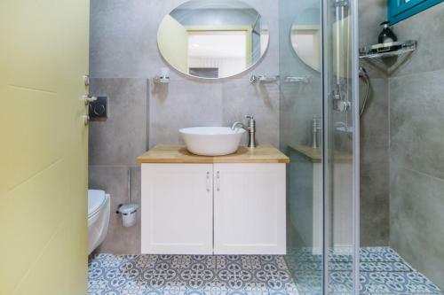 Hostal Olala Dead Sea Suites