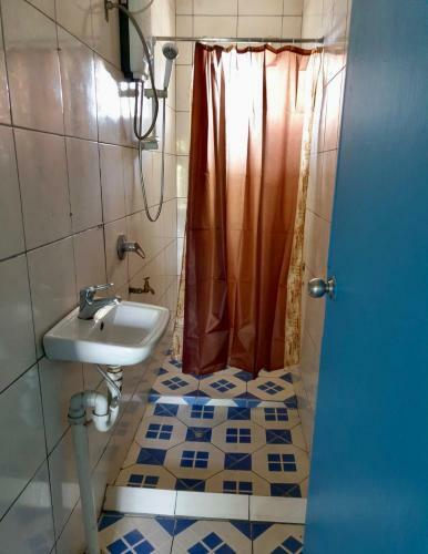 Apartamento 2-bedroom Home With Basic Amenities